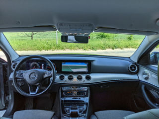 Mercedes E-Class foto 4