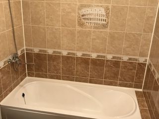 Apartament cu 2 camere mobilat.pe termen indelungat!!! foto 3