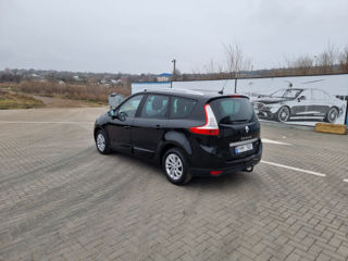 Renault Grand Scenic foto 4