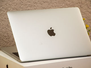 MacBook Pro 13/ Core i5 7360u/ 8Gb Ram/ 256Gb SSD/ 13.3" Retina/ 354Cycles! foto 11