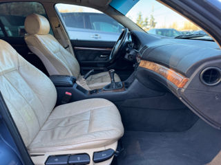 BMW 5 Series foto 15