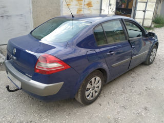 Piese Dezmembrare Megane 2 foto 2