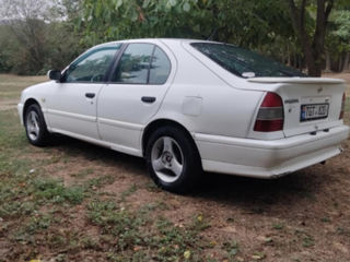 Nissan Primera foto 2