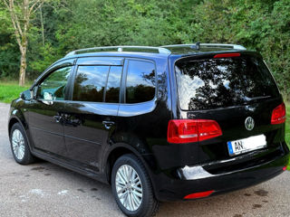 Volkswagen Touran foto 6