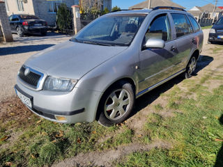 Skoda Fabia foto 2