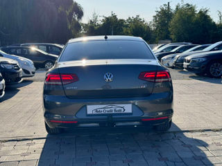 Volkswagen Passat foto 5