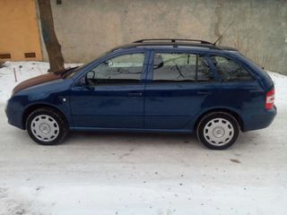 Skoda Fabia foto 2