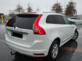 Volvo XC60 foto 4