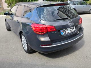 Opel Astra foto 3