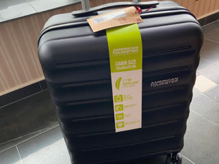 Чемодан American Tourister - Черный. foto 2