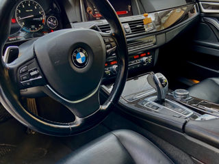 BMW 5 Series foto 5