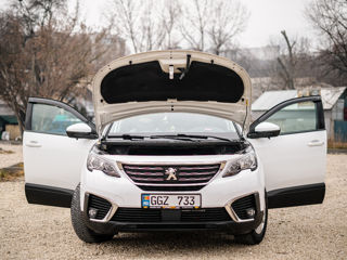 Peugeot 5008 foto 4