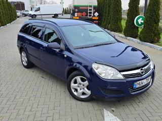 Opel Astra foto 2