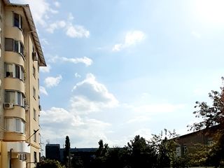 Apartament 3 odăi de calitate înaltă dotat de toate celea în laloveni  Alexandru cel Bun 65 000 euro foto 19