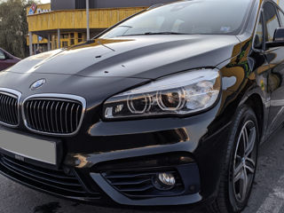 BMW 2 Series foto 3