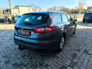 Ford Mondeo foto 7