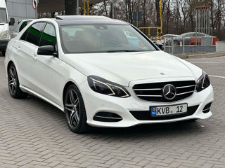 Mercedes E-Class foto 3