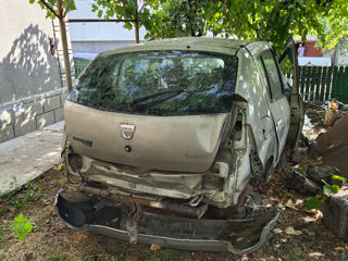 Dacia Sandero foto 2