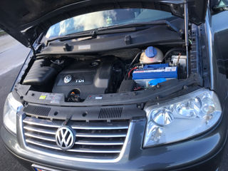 Volkswagen Sharan foto 7