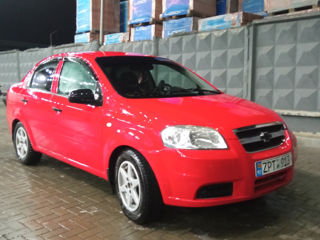 Chevrolet Aveo foto 3