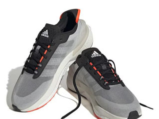 Adidas Avryn 47r