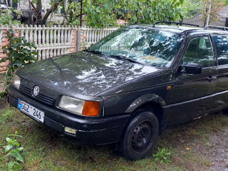 Volkswagen Passat foto 1