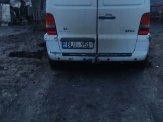 Mercedes Vito foto 2