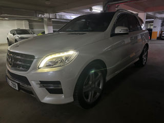 Mercedes M-Class