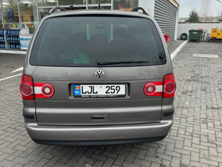 Volkswagen Sharan foto 4