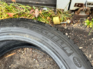 Зимние шины 225/50R18 Michelin foto 5