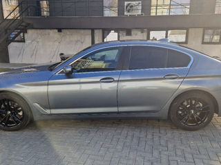 BMW 5 Series foto 5