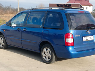 Mazda MPV foto 5