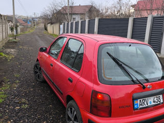 Nissan Micra foto 4