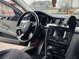 Skoda Superb foto 4