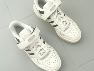 (Adidas Forum Low) Спортивная обувь женская (оригинал) foto 3