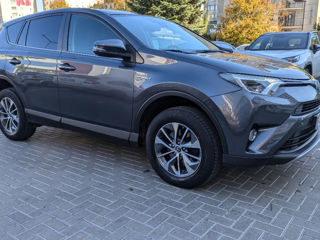 Toyota Rav 4 foto 4