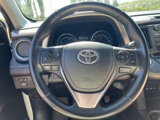 Toyota Rav 4 фото 2