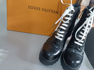 Louis Vuitton foto 4