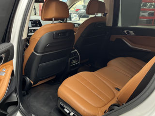 BMW X7 foto 14