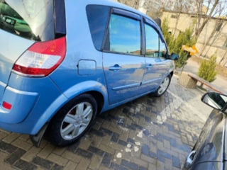 Renault Scenic foto 2