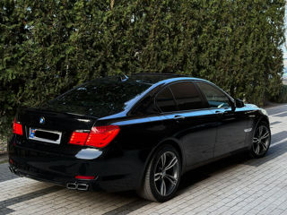 BMW 7 Series foto 6