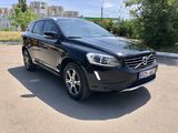 Volvo XC60 foto 2