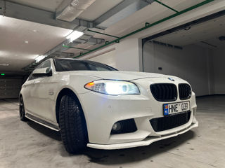 BMW 5 Series foto 4