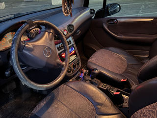 Mercedes A-Class foto 6