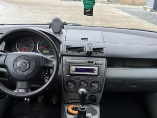 Mazda 2 foto 6