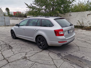 Skoda Octavia foto 4