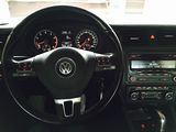 Volkswagen Jetta foto 7