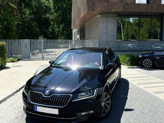 Skoda Superb foto 3