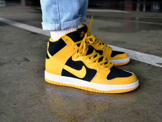 nike sb dunk high pro yellow black