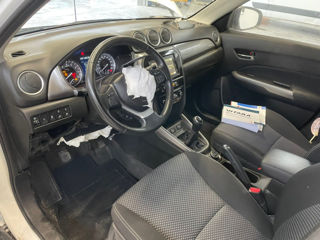 Suzuki Vitara foto 10